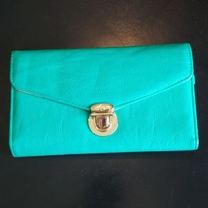 Steve Madden wallet
